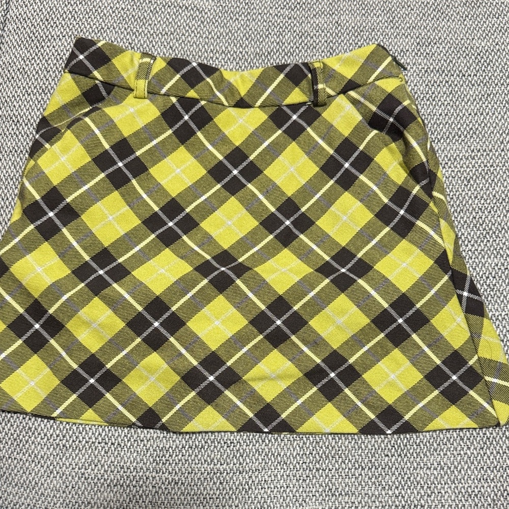 ZARA .. kids skort size 7